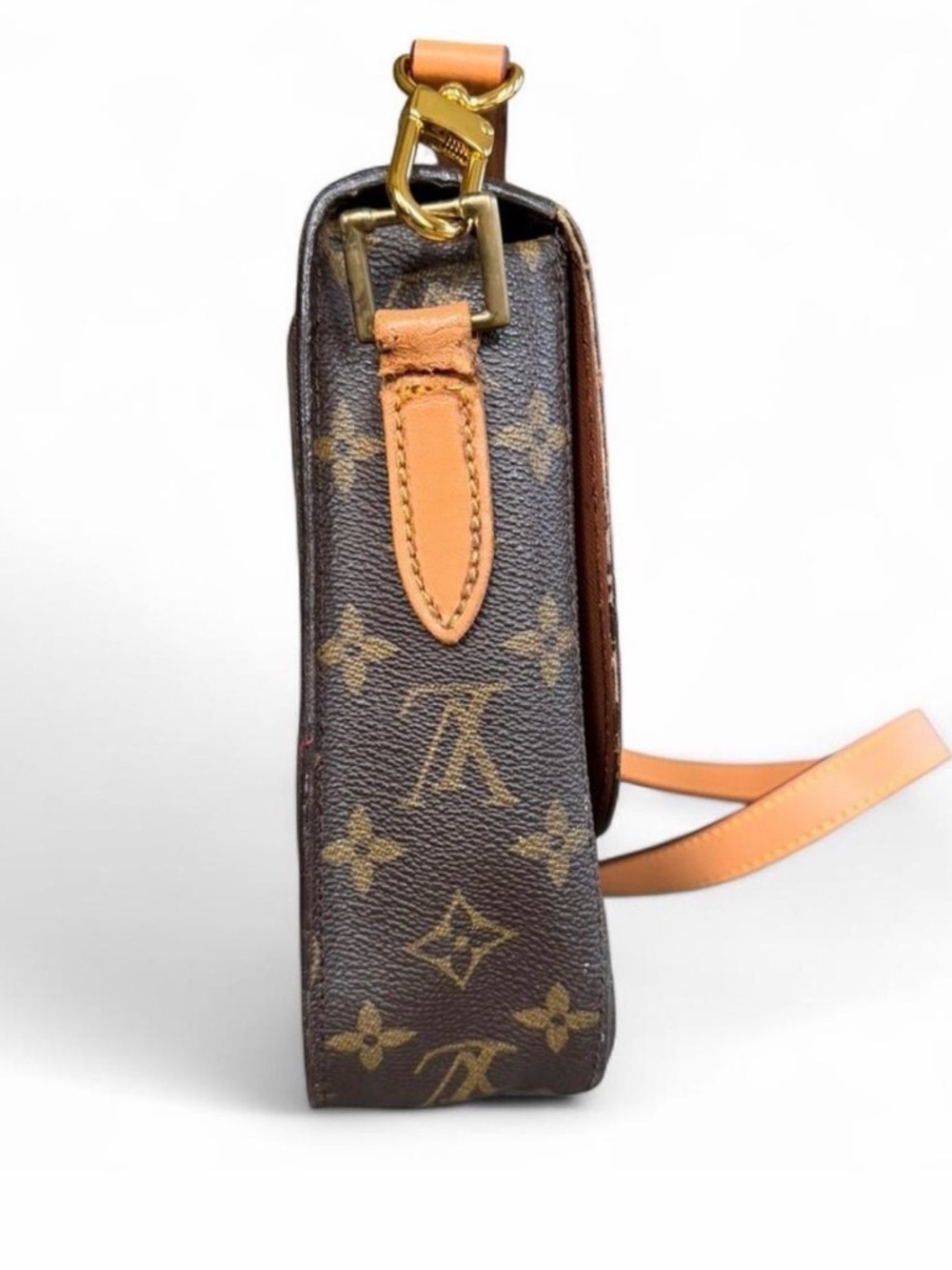 Louis Vuitton Monogram Saint Cloud with COA - Picture 6 of 17